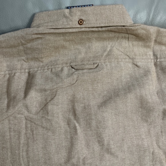 NWT - Ben Sherman Men’s One Front Pocket Classic Fit Shirt - Size M - Picture 8 of 10